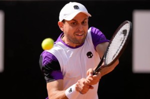  张之臻创造历史，中国男网首胜TOP10