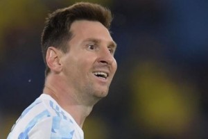  梅西领衔阿根廷队，世预赛关键战全力争胜