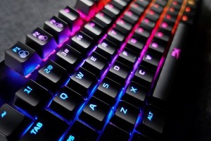  电竞外设黑科技频现 磁轴键盘提升操作精准度