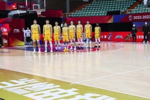  浙江东阳光外线发威射落广州龙狮