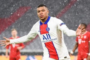  皇马众将发力击败巴萨，国家德比再添佳话  