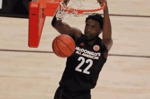  夏季联赛火热进行，新秀表现抢眼