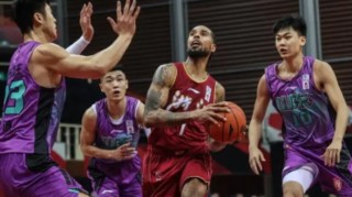  北控男篮防守漏勺遭广东宏远痛击