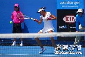  张帅突破自我闯入澳网十六强