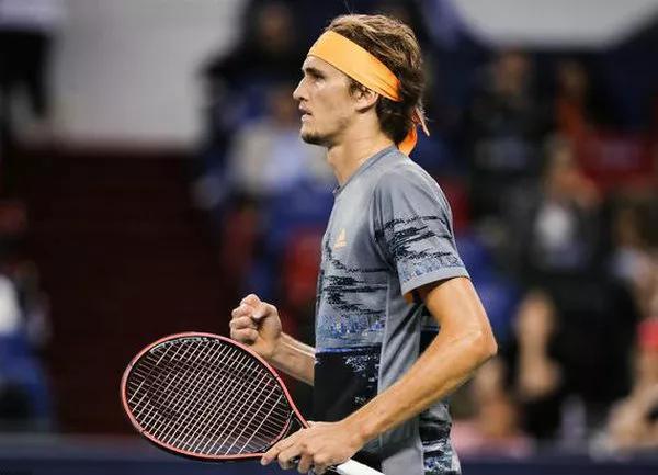  卢布列夫五盘鏖战险胜晋级决赛