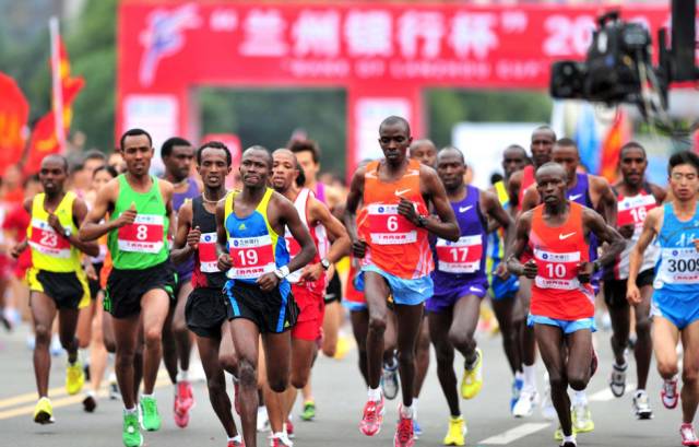  网球摄影大赛征集作品，捕捉赛场上的每一个动人瞬间  