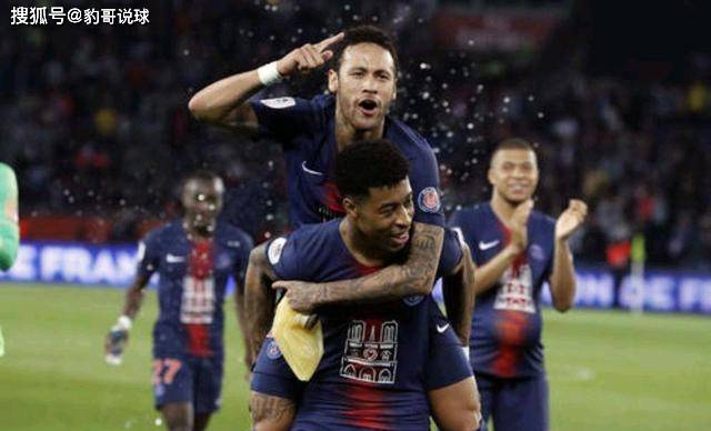  巴黎圣日耳曼豪取五连胜，强势登顶法甲  